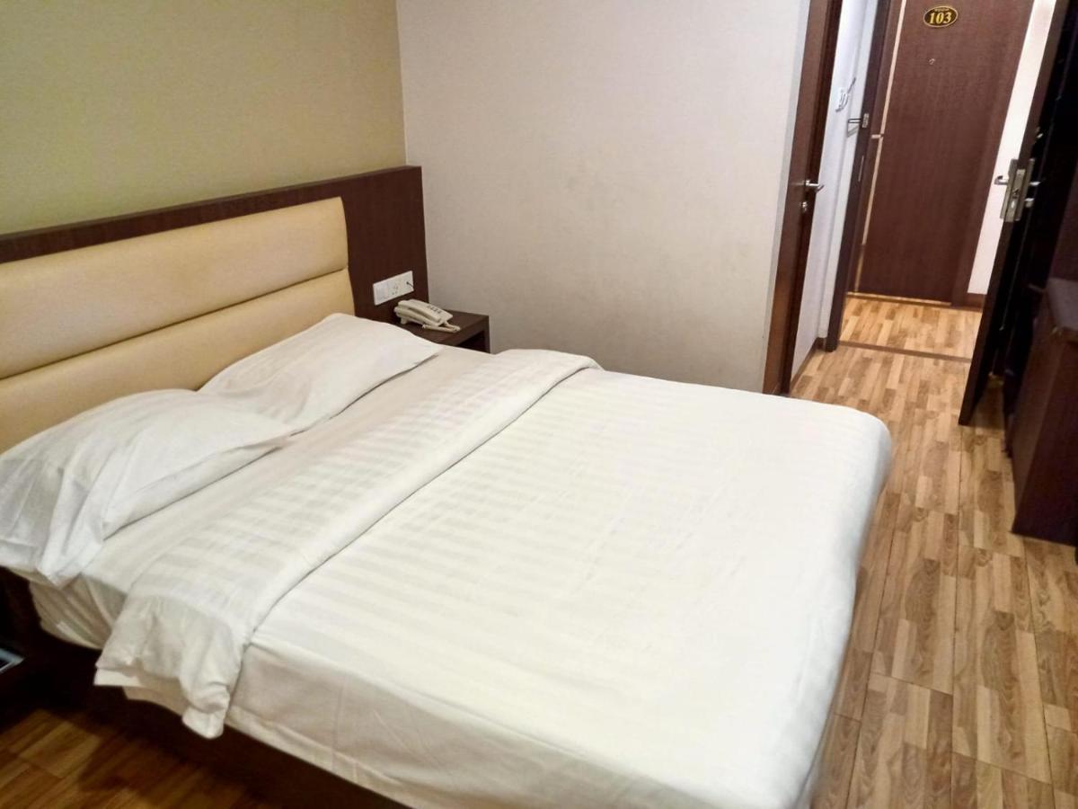 Namii Hotel Наґойя Екстер'єр фото