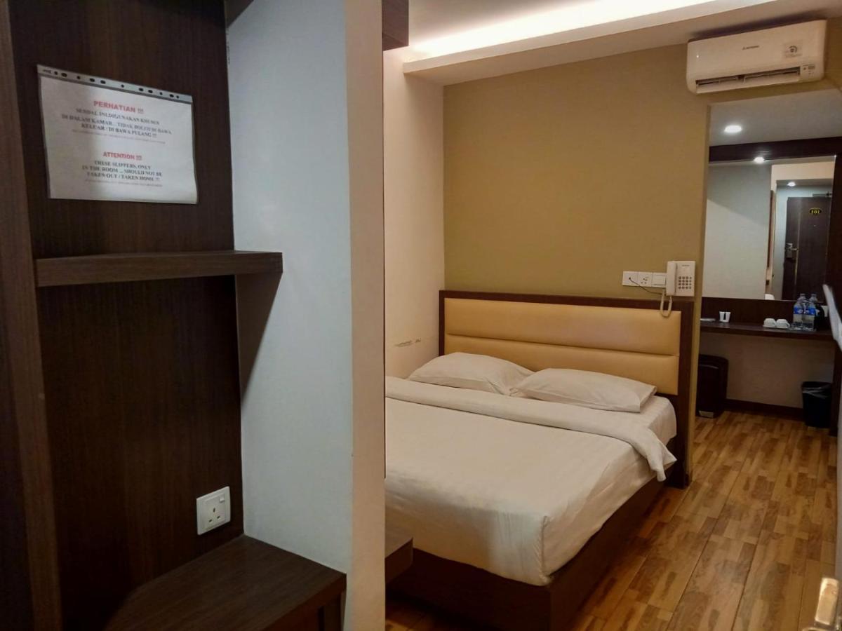 Namii Hotel Наґойя Екстер'єр фото