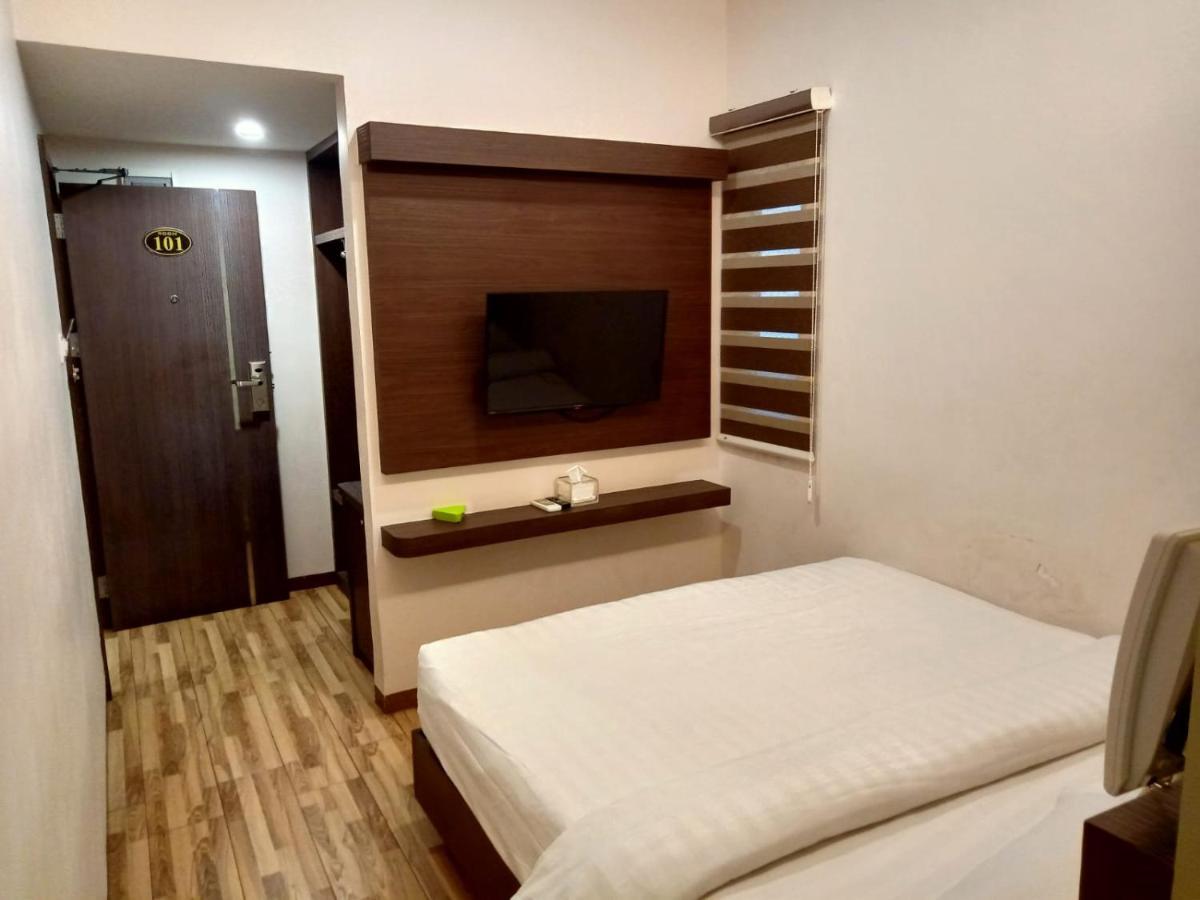 Namii Hotel Наґойя Екстер'єр фото