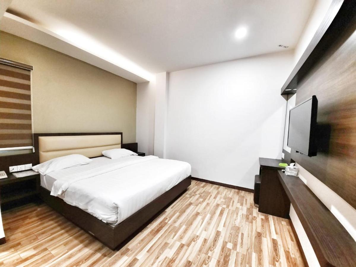 Namii Hotel Наґойя Екстер'єр фото